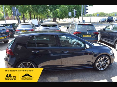 Volkswagen Golf 2.0 Golf R TSi 4WD 5dr 2
