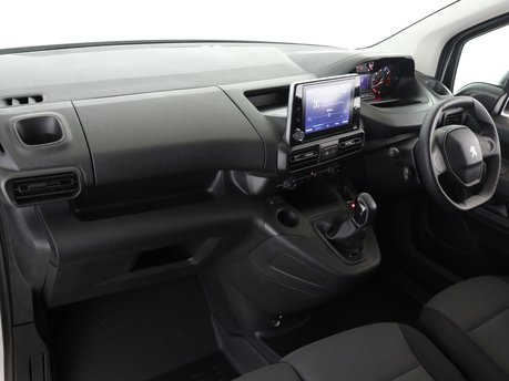 Peugeot Partner Long 950 1.5 BlueHDi 100 Professional Premium Van 6