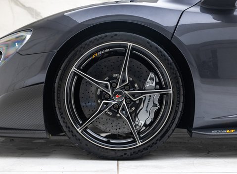 McLaren 675LT 32