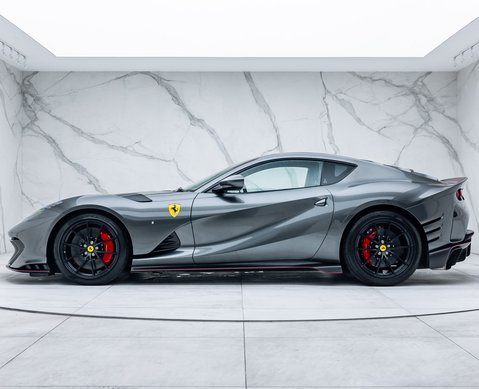 Ferrari 812 Competizione