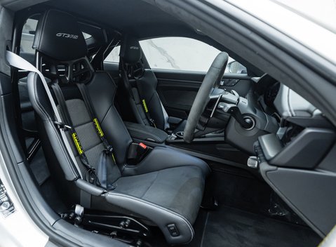 Porsche 911 GT3 RS (992) 16