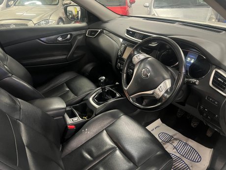 Nissan X-Trail 1.6 dCi Tekna Euro 6 (s/s) 5dr 39
