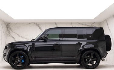 Land Rover Defender V8 3