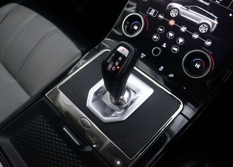 Land Rover Range Rover Evoque 2.0 Range Rover Evoque R-Dynamic SE Auto 4WD 5dr 40