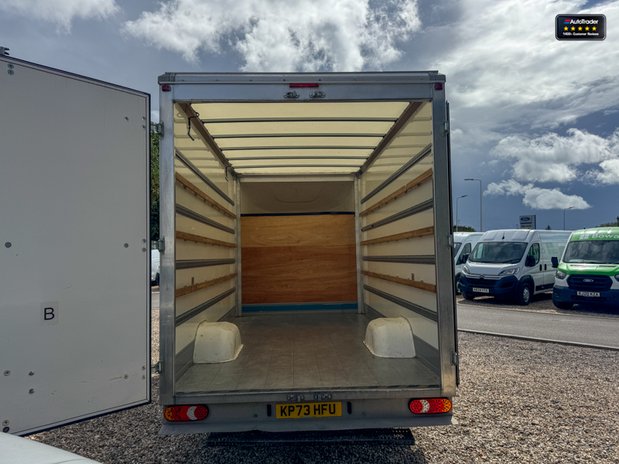 Volkswagen Crafter Luton LWB (SOLD MT) Low Loader 2dr Manual Startline EURO 6 SELECT 8