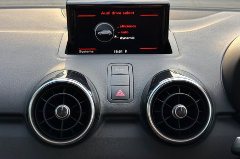 Audi A1 TFSI BLACK EDITION NAV -PANORAMIC SUNROOF - ALL BLACK  39