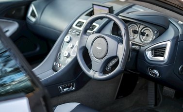 Aston Martin Zagato Vanquish Volante 13