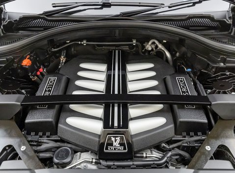 Rolls-Royce Cullinan 30