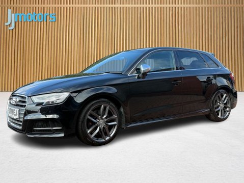 Audi S3 2.0 TFSI Sportback 5dr Petrol S Tronic quattro Euro 6 (s/s) (310 ps) 4