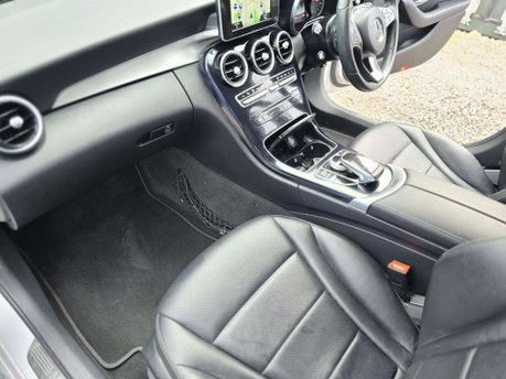 Mercedes-Benz C Class 2.1 C220 BlueTEC Sport Saloon 4dr Diesel G-Tronic+ Euro 6 (s/s) (170 ps) 43