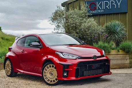 Toyota Yaris GR-Y CIRCUIT