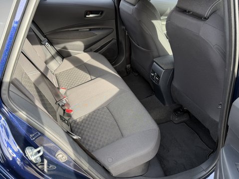 Suzuki Swace 1.8 Hybrid Motion 5dr CVT 36