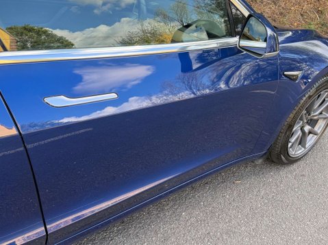 Tesla Model 3 Model 3 Long Range AWD 4WD 4dr 24