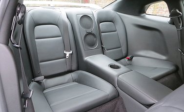 Nissan GT-R Premium Edition 9