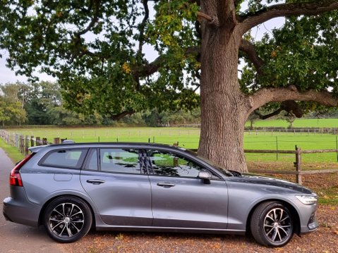 Volvo V60 D3 MOMENTUM Automatic Full Service Record 3