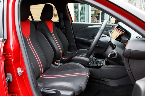 Vauxhall Corsa SRI NAV 28