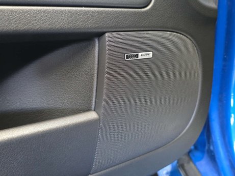 Audi RS4 4.2 Estate 5dr Petrol Manual quattro (326 g/km, 415 bhp) 9