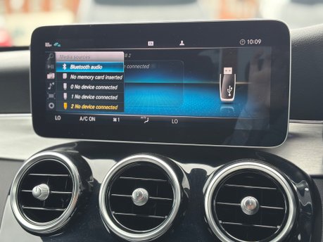 Mercedes-Benz C Class 2.0 C220d AMG Line (Premium) Estate 5dr Diesel G-Tronic+ Euro 6 (194 ps) 26