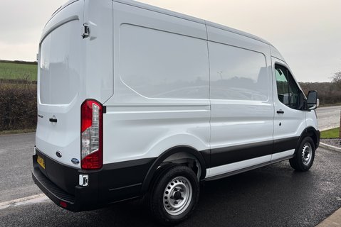 Ford Transit 350 Rwd L2 H2 130 ps Panel Van - Air Con / Rear Sensors 3