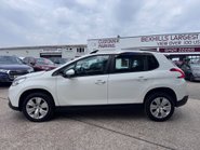 Peugeot 2008 BLUE HDI ACTIVE 5