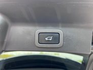 Jaguar F-Pace 2.0 D180 Chequered Flag Auto AWD Euro 6 (s/s) 5dr 37