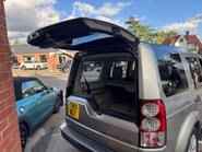 Land Rover Discovery 3.0 TD V6 HSE Auto 4WD Euro 4 5dr 23
