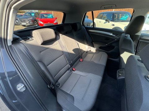 Volkswagen Golf SE TSI EVO 49