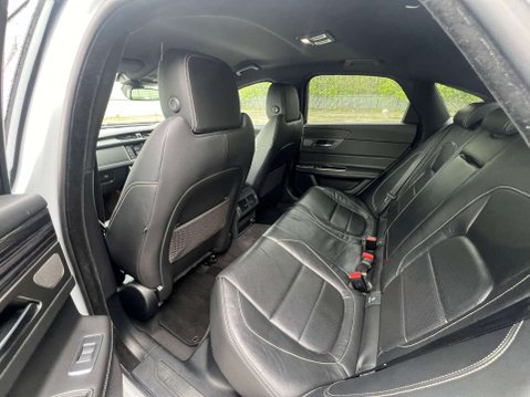 Jaguar XF 3.0 XF V6 S D Automatic 4dr *NATIONAL DELIVERY* 39