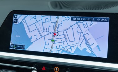 BMW M4 COMPETITION 23