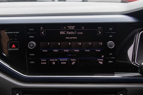 Volkswagen Polo UNITED TSI 24