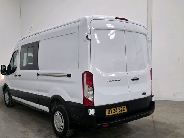 Ford Transit FORD TRANSIT 350 L3 DIESEL FWD 2.0 Eco Blue 350 130ps L3H2 Trend Double Cab 11