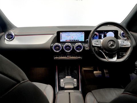 Mercedes-Benz EQA EQA 300 66.5kWh AMG Line SUV 5dr Electric Auto 4MATIC (228 ps) Sat Nav 19
