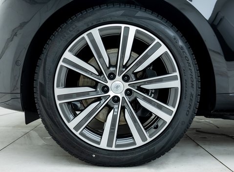 Land Rover Range Rover P460e Autobiography LWB 30