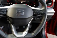 SEAT Arona ECOTSI FR 19