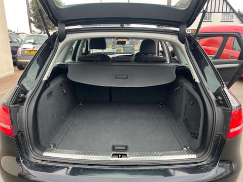 Audi A4 2.0 A4 SE TDI AUTOMATIC ESTATE 5dr 38