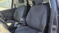 Ford Focus 1.6 Zetec Hatchback 5dr Petrol Manual Euro 5 (125 ps) 35