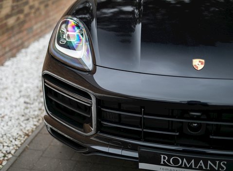 Porsche Cayenne Turbo 24