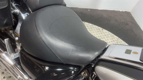 Suzuki Intruder 1500 VL 2000 ONLY 14K NEW MOT SERVICED 1500CC CRUISER BIKE 13
