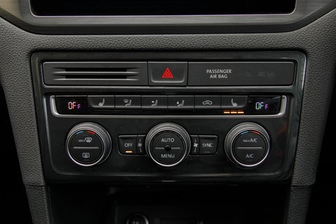 Volkswagen Golf SV MATCH TSI EVO DSG 35