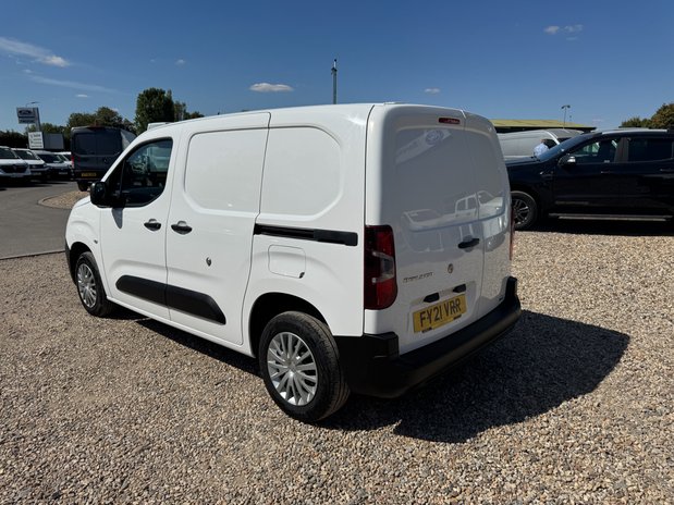 Citroen Berlingo SWB L1H1 (SOLD CR) Low Roof Enterprise Cruise Sensors EURO 6 9