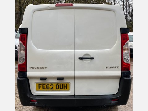 Peugeot Expert 1.6 HDi Panel Van 4dr Diesel Manual L2 H1 (194 g/km, 90 bhp) 15