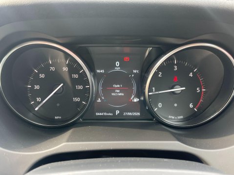 Land Rover Range Rover Evoque 2.0 TD4 SE Tech Auto 4WD Euro 6 (s/s) 5dr 33