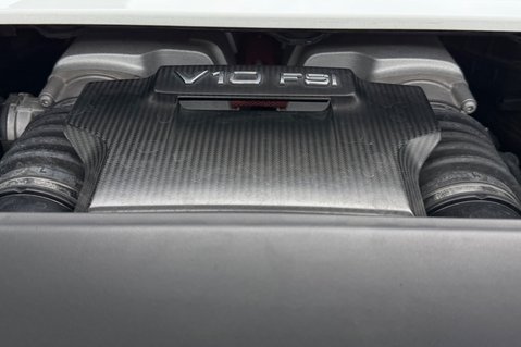 Audi R8 GT QUATTRO V10 SPYDER - 1 OF 33 - BUCKET SEATS -CERAMIC BRAKES 64