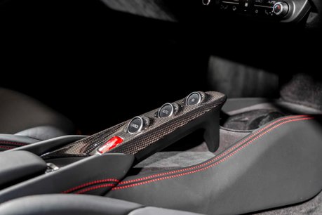 Ferrari F8 Tributo FULL PPF. FULL CARBON FIBRE INTERIOR PACKAGE. PASSENGER DISPLAY. 33