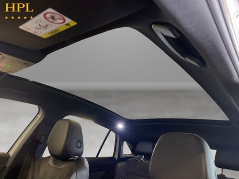 Volkswagen Id.5 Pro Performance 77kWh Style SUV 5dr Electric Auto (204 ps) 18