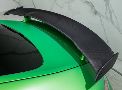 Mercedes-Benz AMG GT R 30