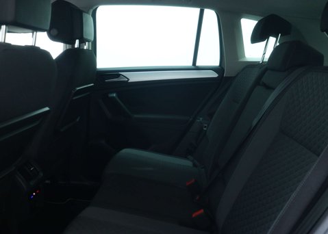 Volkswagen Tiguan 1.4 TSI SE Navigation SUV 5dr Petrol Manual Euro 6 (s/s) (150 ps) 51
