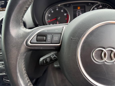 Audi A1 SPORTBACK TFSI SPORT 12