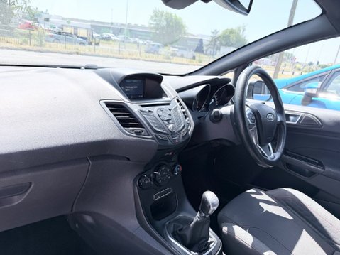 Ford Fiesta 1.0 ST-LINE 9