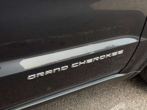 Jeep Grand Cherokee 3.0 V6 CRD Limited SUV 5dr Diesel Auto 4WD Euro 5 (247 bhp) 24